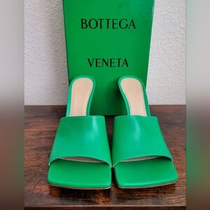 Bottega Veneta Green Women's Stretch Slide Sandals